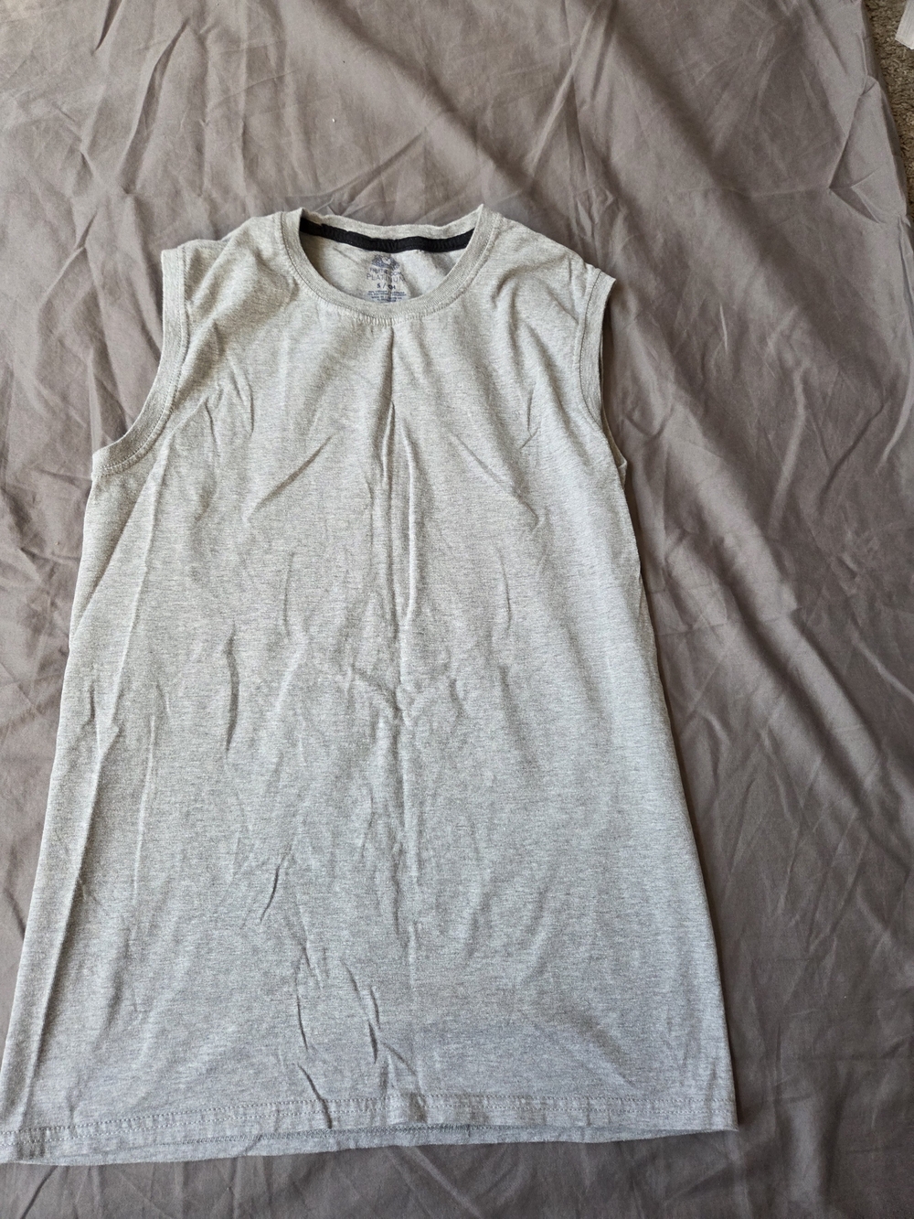 Boys Grey Fruit of the Loom Sleeveless Tank Top size small Pre-owned